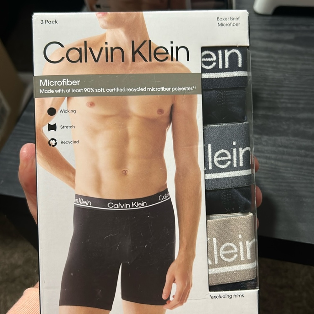 Nwt 3pk microfiber Calvin Klein bottoms